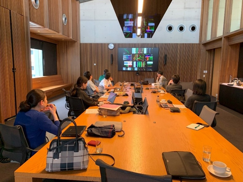 九州大学メンバーによるプレゼンテーション