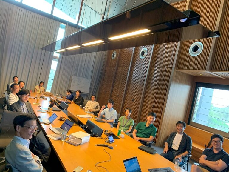 クイーンズランド大学研究者による研究内容や大学院の紹介