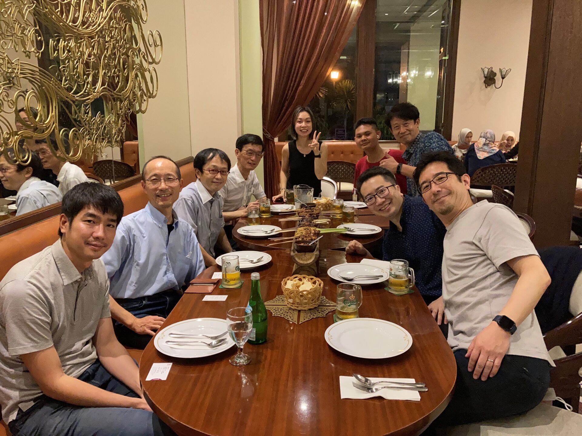 Dinner among Kyushu University faculty members on the day of arrival in Jakarta, Indonesia (January 17th)