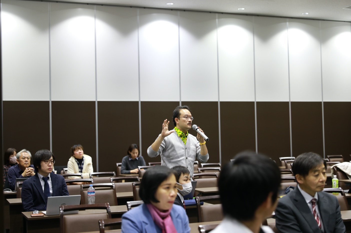 写真15. 会場の風景① 質疑応答