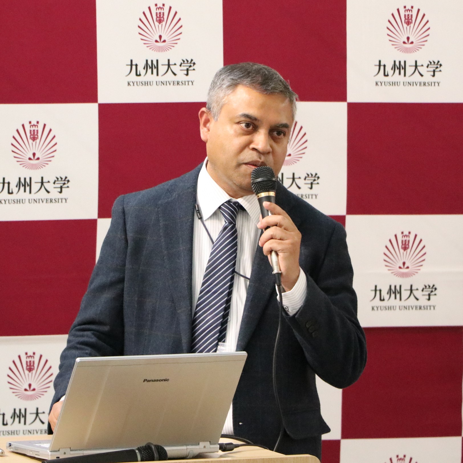 ディビガルピティア　プラサンナ准教授