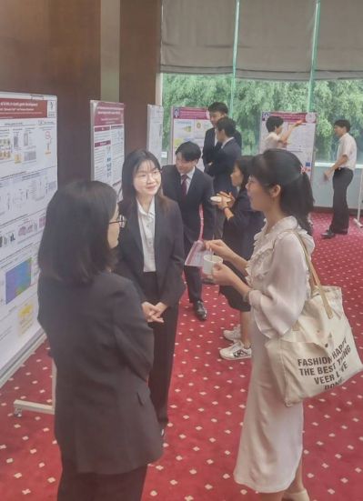 学生による研究発表