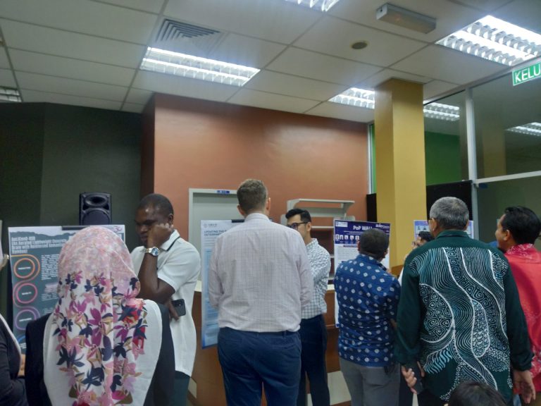 UTHMでの学生ポスターセッション