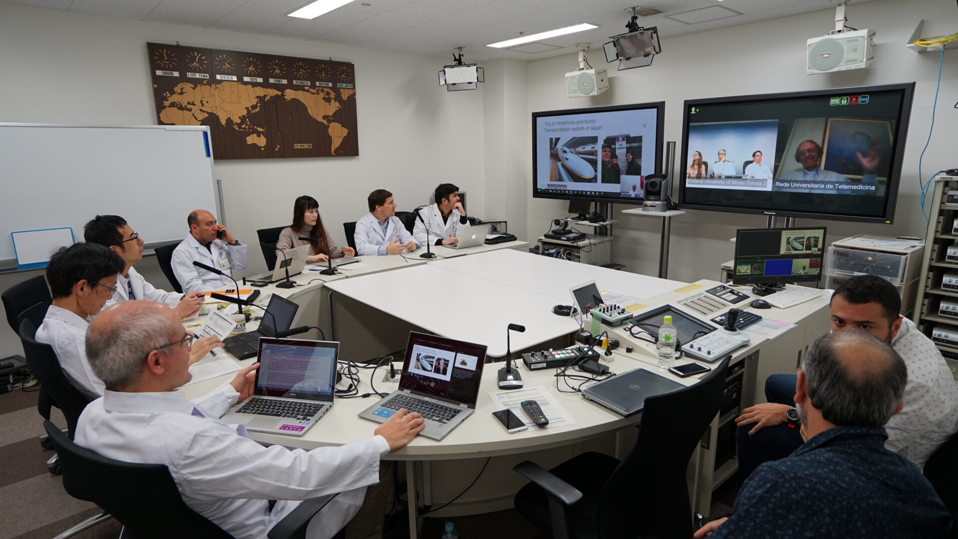 「サムネイル画像：Telemedicine Development Center of Asia, International Medical Department, Kyushu University Hospital」