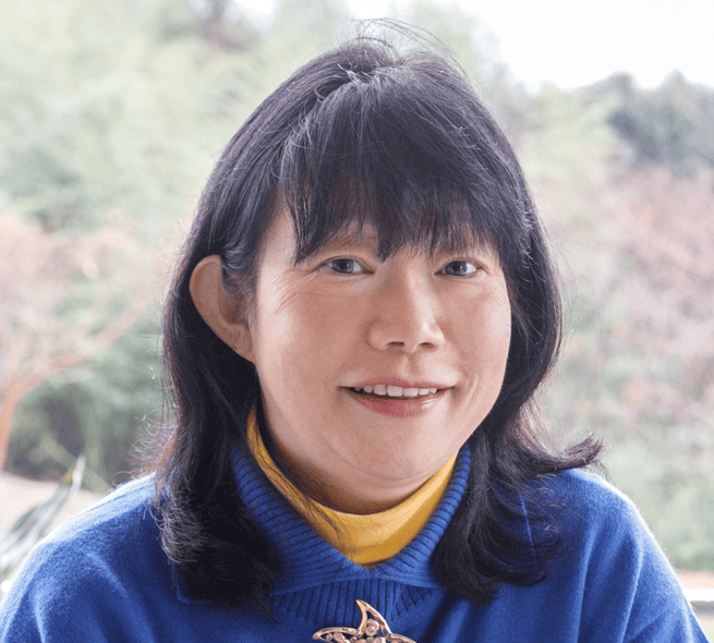 「写真：清野　聡子 准教授」